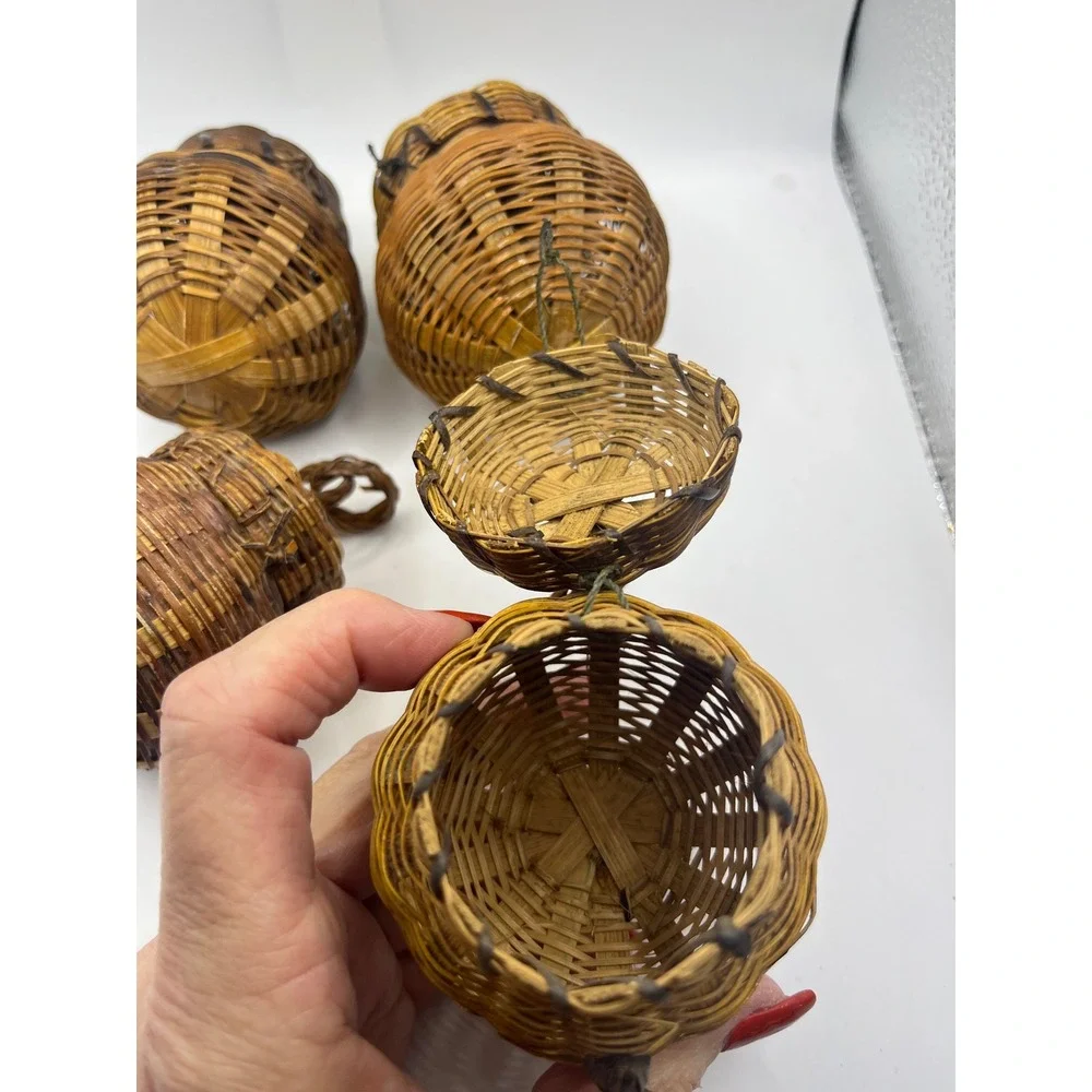 Set of 4 Mini Woven Baskets Trinket‎ Boxes Hinged Lidded